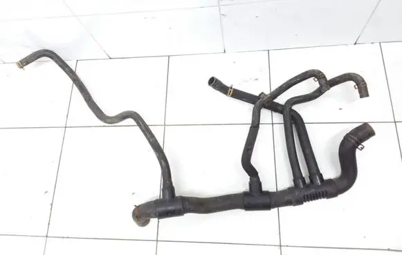 Opel Vivaro Engine coolant pipe/hose