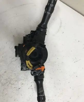 Toyota RAV 4 (XA30) Wiper turn signal indicator stalk/switch 17F100
