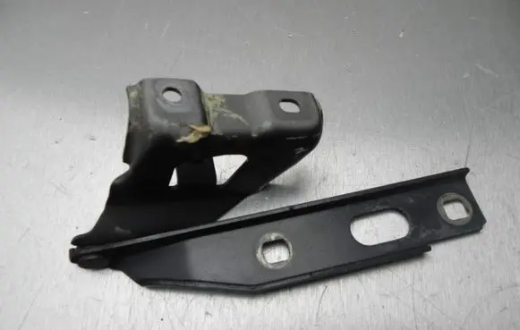 Audi A5 8T 8F Tailgate/trunk/boot hinge 8T0823302C I7624