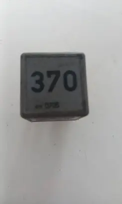 Skoda Octavia Mk2 (1Z) Other relay 8D0951253 23154452030