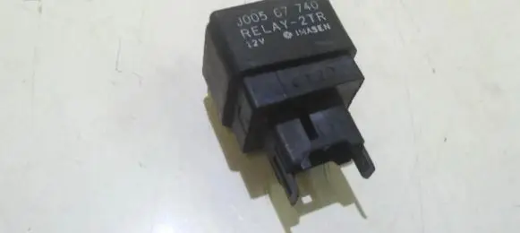Mazda 626 Other relay j00567740
