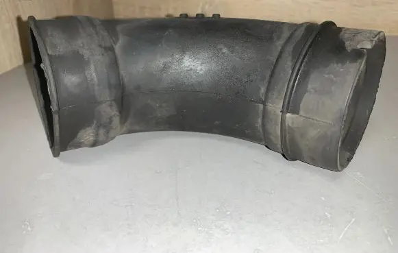 Renault Laguna III Air intake hose/pipe 8200724087