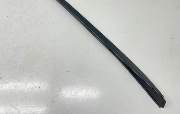 KIA Optima Windshield trim 86131D4000