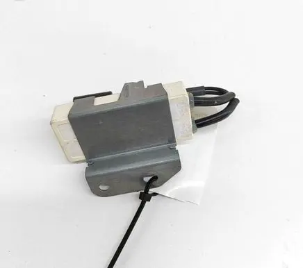 Toyota Yaris XP210 Coolant fan relay 2468108481A