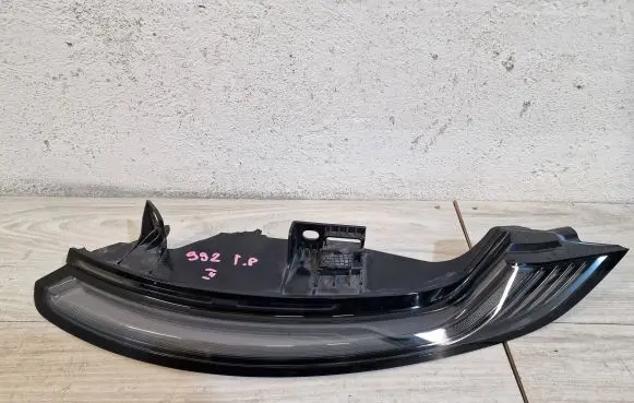 Porsche 992 Rear/tail lights 9p5.945.092.b