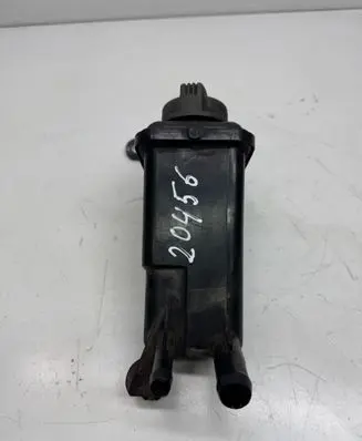 Audi A4 S4 B7 8E 8H Power steering fluid tank/reservoir 8E0422373B