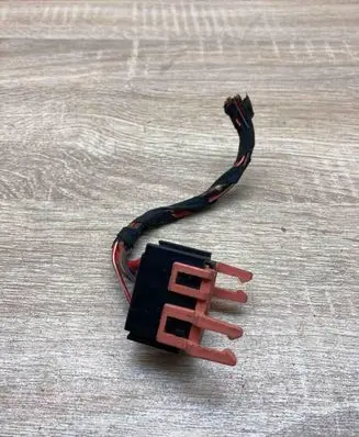 BMW 5 E60 E61 Plug wire 8378979 USED
