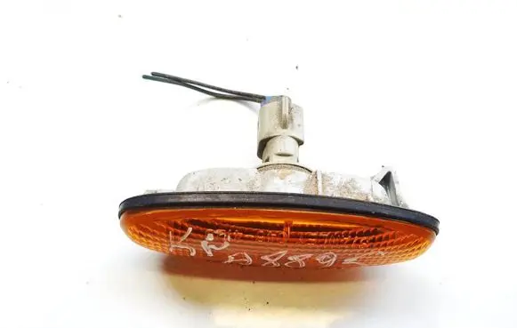 Mazda Premacy Front fender indicator light 0464120 046-4120