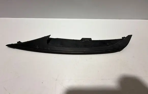 Porsche Macan (95B) Front bumper splitter molding 95B807686B