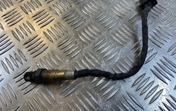 Mercedes-Benz B W245 Lambda probe sensor 0045420718