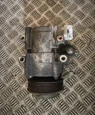 KIA Sorento Air conditioning (A/C) compressor (pump) 977013E350