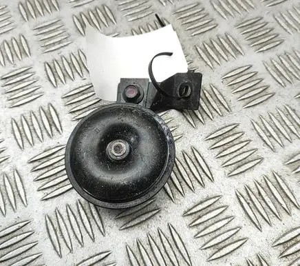 Nissan Leaf II (ZE1) Horn signal 256053NA0A