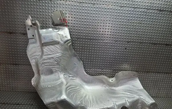 Renault Espace VI Exhaust heat shield S26301740 747615309R