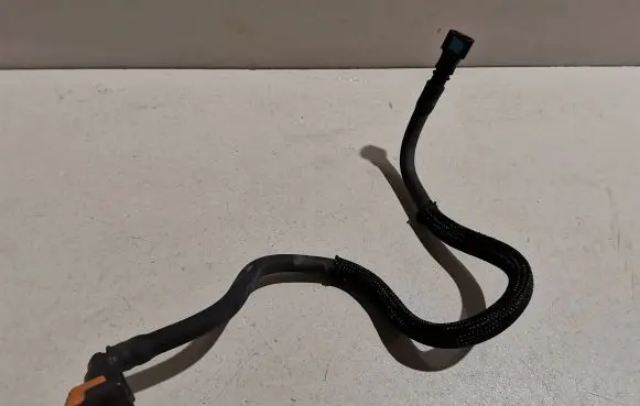 Lexus UX Engine coolant pipe/hose
