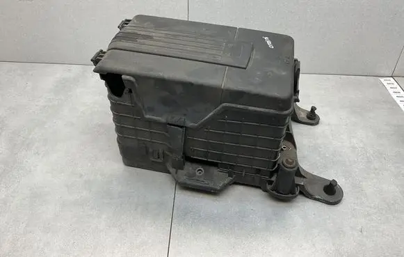 Volkswagen Scirocco Battery box tray 3C0915443A