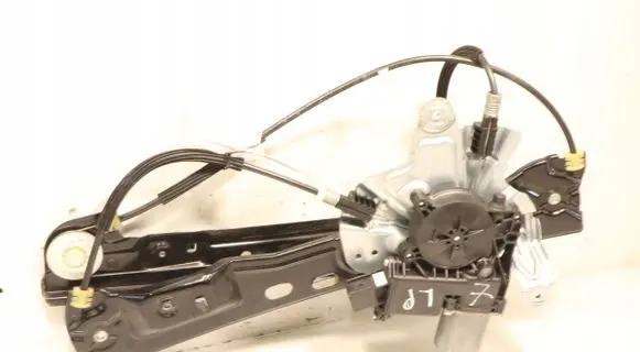 Opel Insignia A Front window lifting mechanism without motor 20951581