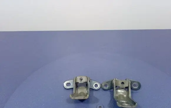 KIA Sorento Front door hinge set 