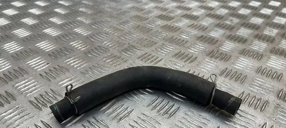Toyota RAV 4 (XA40) Engine coolant pipe/hose