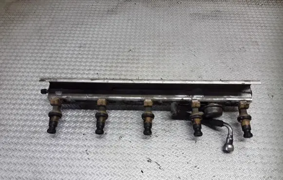 Fuel injectors set