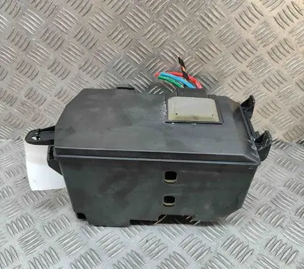 Mercedes-Benz CLS C218 X218 Central locking vacuum pump A0008005748 A0009024704