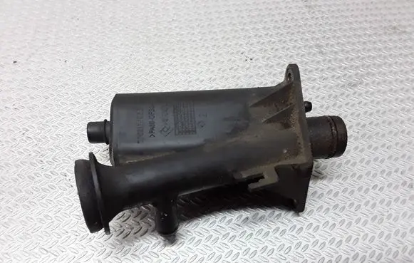 Breather/breather pipe/hose