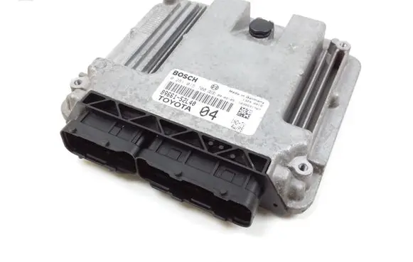 Toyota Urban Cruiser (XP110) Engine control unit/module 0281015700 8966152L40 8966052N70