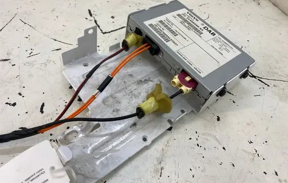 Volvo S60 Aerial antenna amplifier 31450594AA