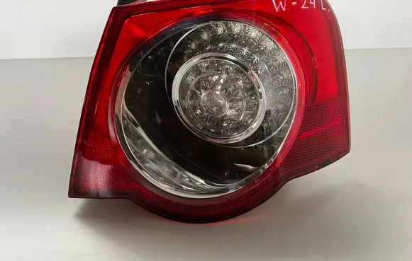 Volkswagen PASSAT B6 Rear/tail lights 3C5945096C 3C5945096H