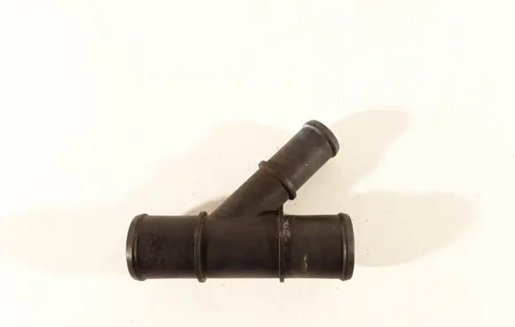 Mazda 3 I Engine coolant pipe/hose