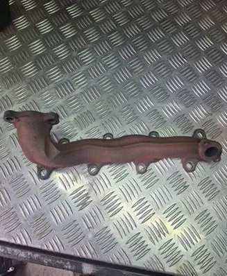 Toyota RAV 4 (XA40) Exhaust manifold