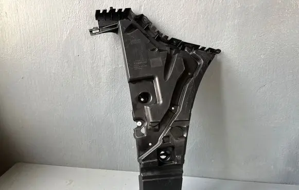 Volvo XC60 Rear bumper mounting bracket 32296033 AEF31