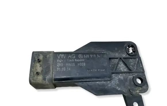 Seat Ibiza IV (6J,6P) Coolant fan relay 5J0919506 11014