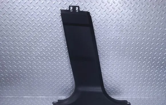 BMW 5 F10 F11 (B) pillar trim (bottom) 9116351