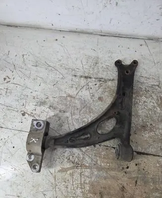 Volkswagen Golf V Front lower control arm/wishbone