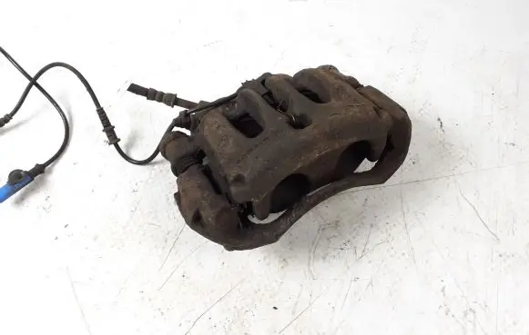 Mercedes-Benz Sprinter W906 Front brake caliper 929001 BREMBO