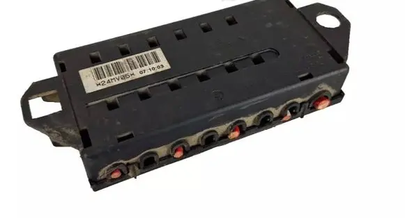 Volvo XC90 Fuse module 9441776