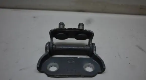 Mazda 6 Tailgate/trunk/boot hinge