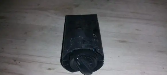 Light switch