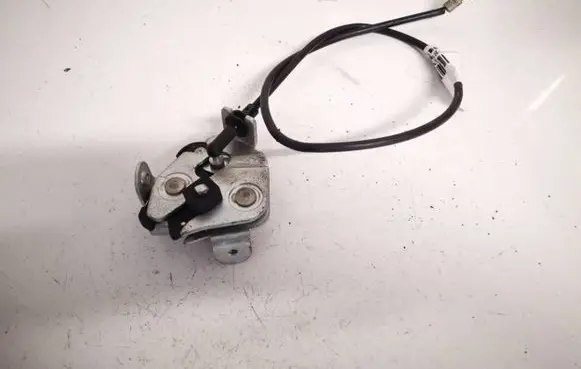Mercedes-Benz C W202 Seat back rest lock catch 