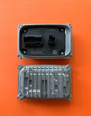 Mercedes-Benz S W223 LED ballast control module A2239006330
