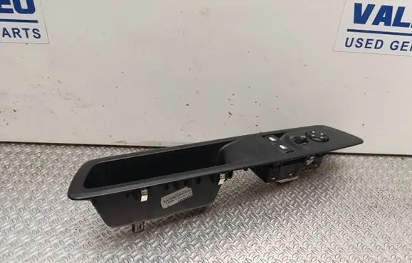 Peugeot Expert Electric window control switch 98144415ZD 00256427