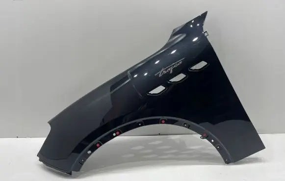 Maserati Grecale Fender