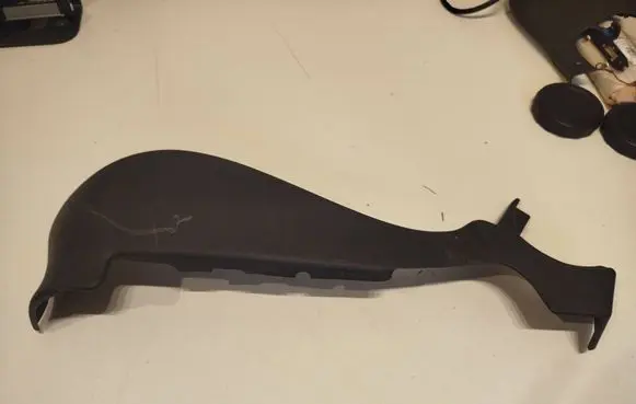 Mini One - Cooper R50 - 53 Front passenger seat rail trim 1486272