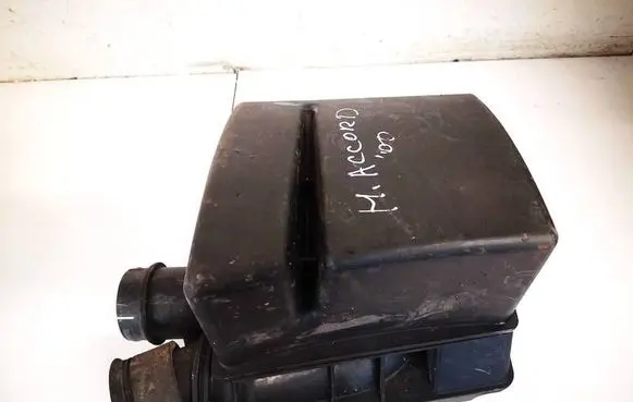 Intake resonator