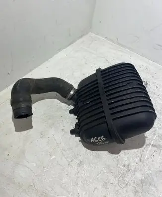 Audi A6 S6 C6 4F Vacuum air tank 8E0129955