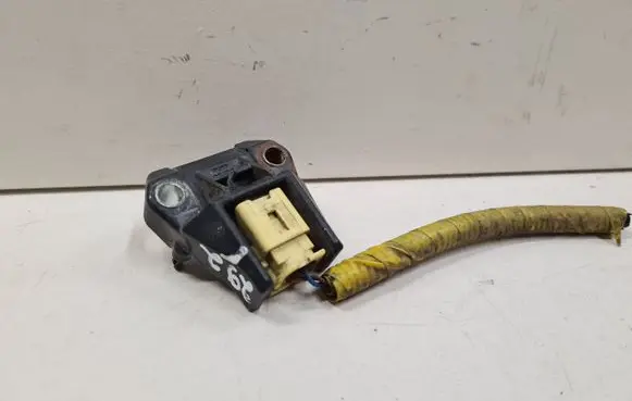 Subaru Legacy Airbag deployment crash/impact sensor 98231AG020 760809HHM