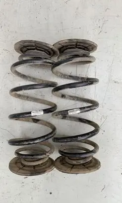 Opel Astra J Rear coil spring