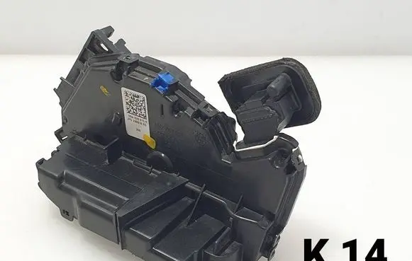 Volkswagen PASSAT B8 Rear door lock 5NA839015B 240818AB0 5NA839015