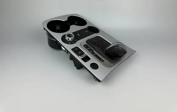 Volkswagen Touareg II Gear shifter surround trim plastic 762863216 7P2713203E 009970000M