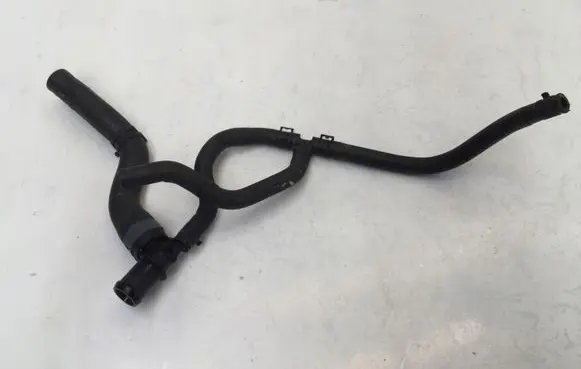 Audi A1 Engine coolant pipe/hose 2Q0122101BM